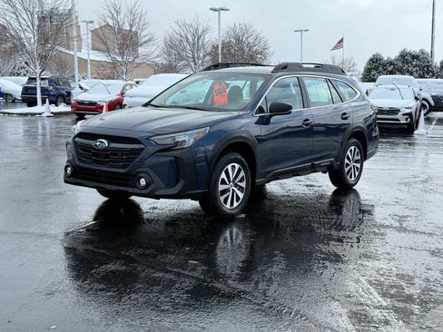 Certified 2025 Subaru Outback w/ Popular Package #1A image 1