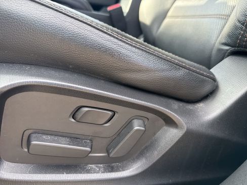 Used 2023 MAZDA CX-5 AWD 2.5 S w/ Premium Package image 16