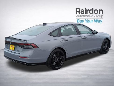 Used 2025 Honda Accord Sport image 7