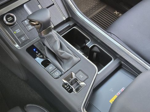 Certified 2026 Lexus GX 550 Luxury+ w/ Accessory Package (ZB) image 15