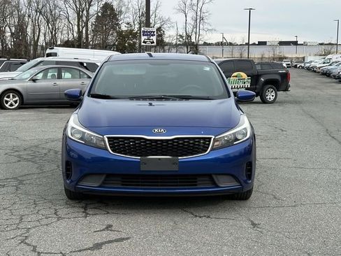 Used 2017 Kia Forte LX image 5