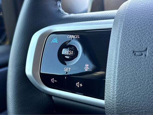 New 2026 Nissan Armada SV image 14