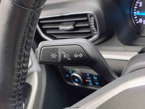 Used 2023 Ford Explorer XLT w/ Equipment Group 202A image 42