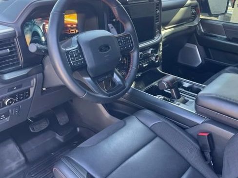 Used 2025 Ford F150 Raptor AWD/4WD image 17