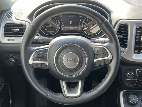 Certified 2018 Jeep Compass Latitude w/ Popular Equipment Group AWD/4WD image 13