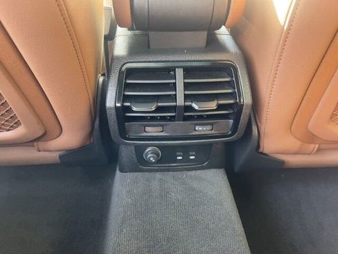 Used 2024 Audi Q3 2.0T Premium Plus w/ Premium Plus Package image 17