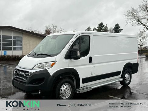 Used 2023 RAM ProMaster 2500 image 1