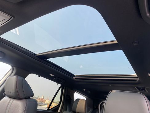 New 2025 Honda Pilot Black Edition image 17