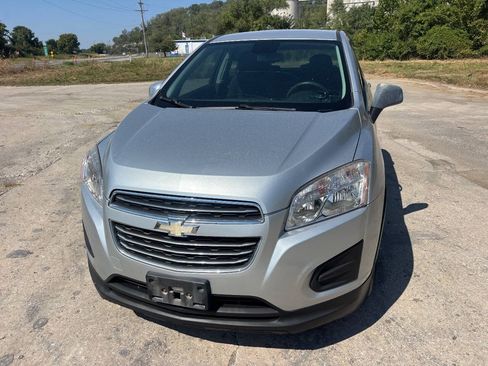 Used 2015 Chevrolet Trax LS FWD image 3