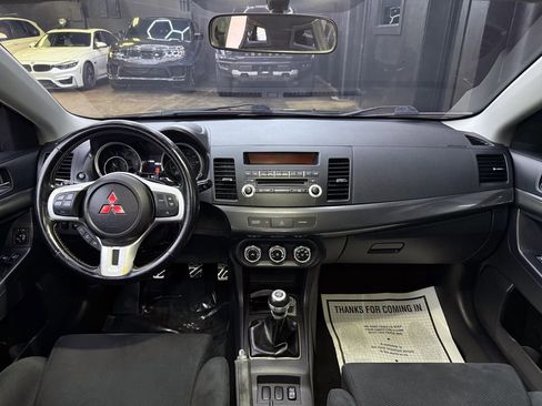 Used 2010 Mitsubishi Lancer Evolution GSR image 19