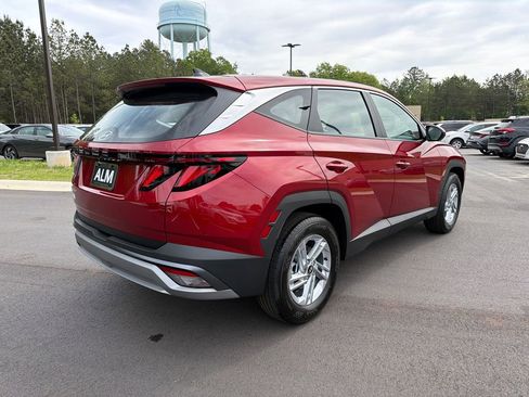 New 2026 Hyundai Tucson SE image 6