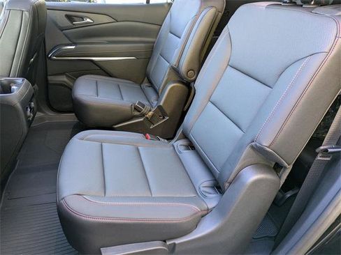 New 2026 Chevrolet Traverse Z71 w/ Driver Confidence Package image 28