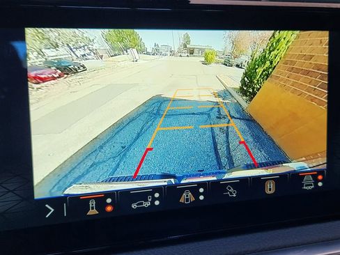 Used 2025 GMC Sierra 1500 Denali image 17