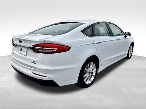 Used 2020 Ford Fusion SE image 7