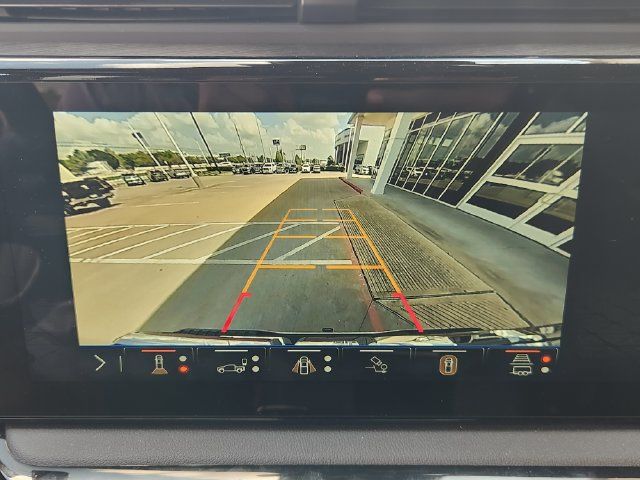 Used 2026 GMC Sierra 1500 AT4 w/ AT4 Premium Package AWD/4WD image 16