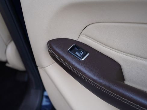 Used 2017 Mercedes-Benz GLE 350 4MATIC image 53