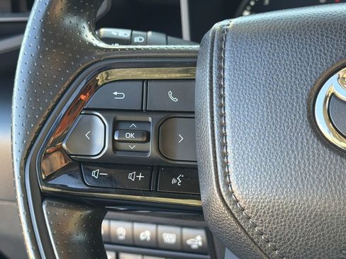 Used 2023 Toyota Tundra SR5 w/ SR5 Convenience Package AWD/4WD image 30