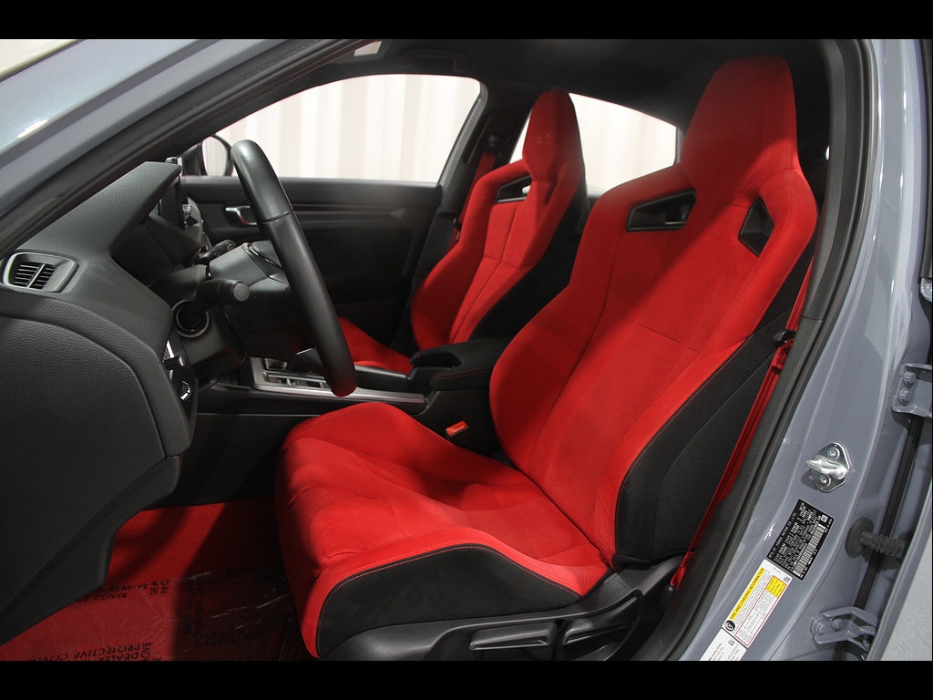 Used 2024 Honda Civic Type R image 5
