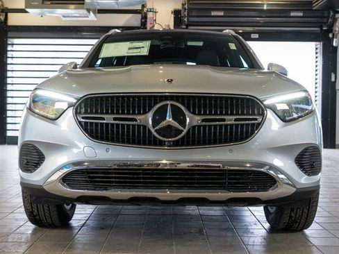 New 2026 Mercedes-Benz GLC 300 4MATIC image 2