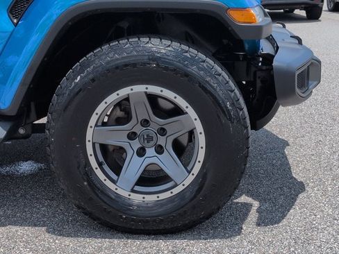 Used 2021 Jeep Wrangler Unlimited Sport AWD/4WD image 12