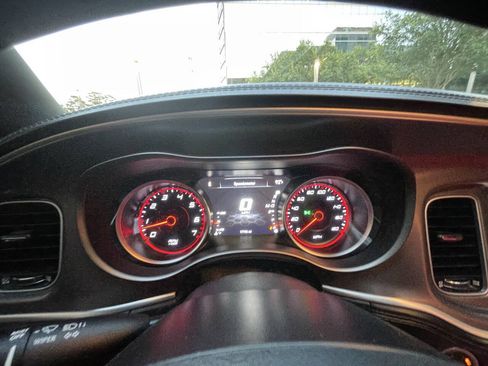 Used 2021 Dodge Charger Scat Pack RWD image 28
