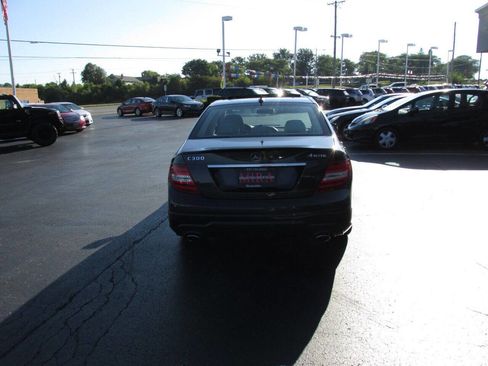 Used 2014 Mercedes-Benz C 300 4MATIC Sedan image 9