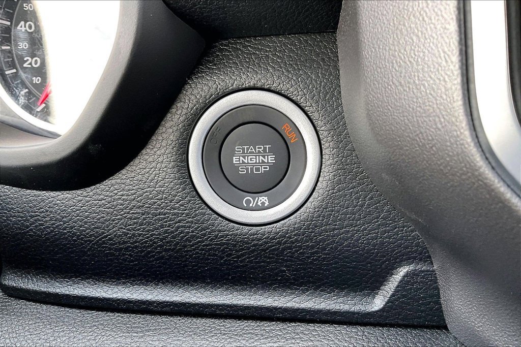 New 2026 RAM 1500 Express AWD/4WD image 16