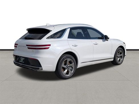 New 2026 Genesis GV70 2.5T image 5