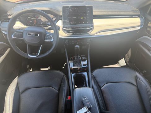 Certified 2025 Jeep Compass Limited AWD/4WD image 26