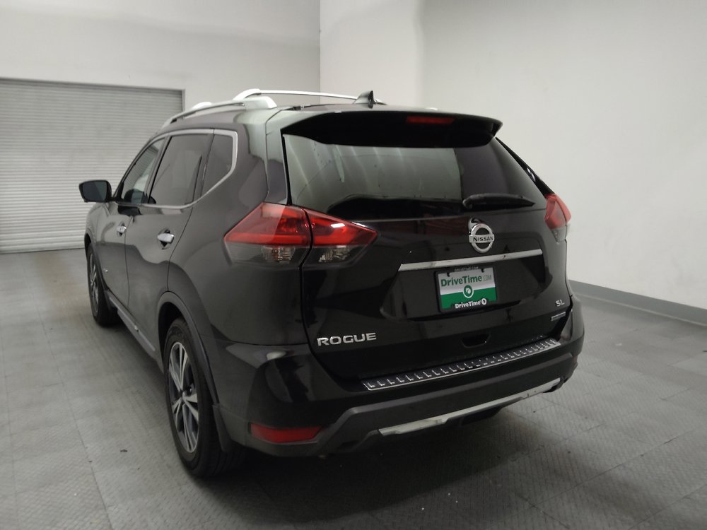 Used 2018 Nissan Rogue SL FWD image 6