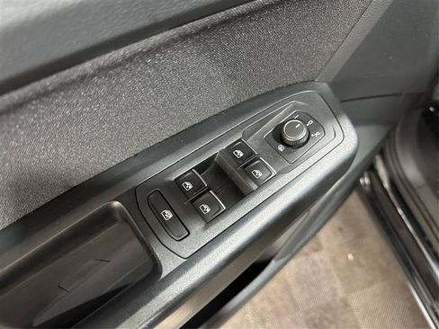 Used 2019 Volkswagen Atlas S w/ Towing Package AWD/4WD image 33