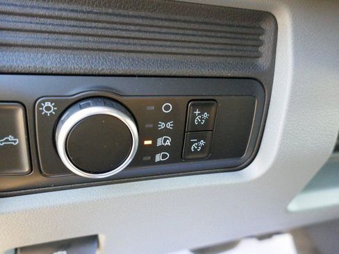 New 2026 Ford F250 XL w/ XL Off-Road Package image 21