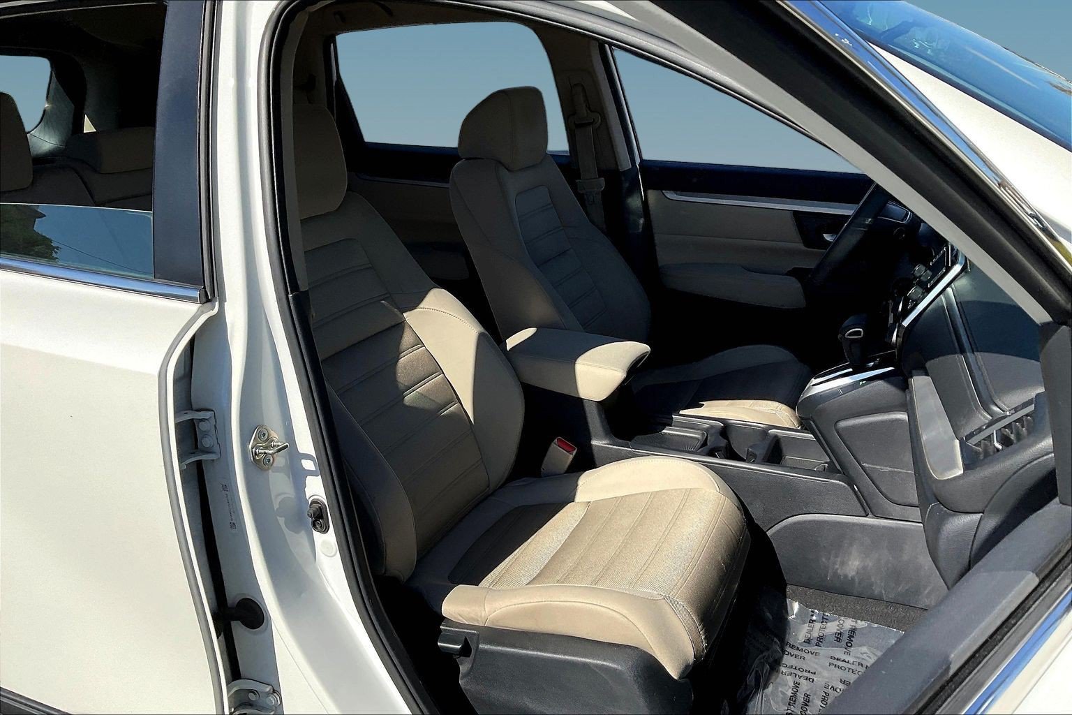 Used 2017 Honda CR-V LX image 27