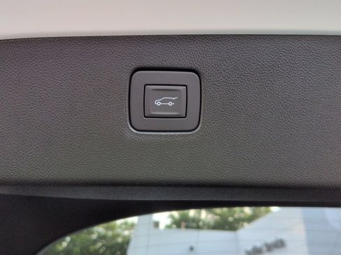 New 2026 Buick Envista Sport Touring w/ Convenience I Package FWD image 27