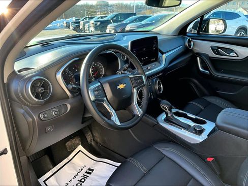 Used 2024 Chevrolet Blazer LT w/ Midnight/Sport Edition image 8