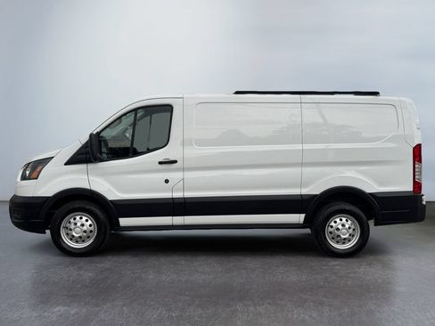 Used 2020 Ford Transit 250 Low Roof AWD image 8