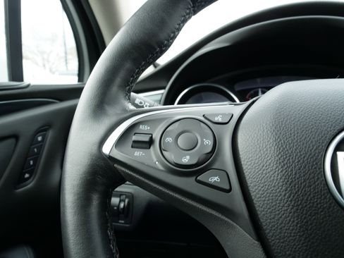 Used 2019 Buick Envision Essence image 22