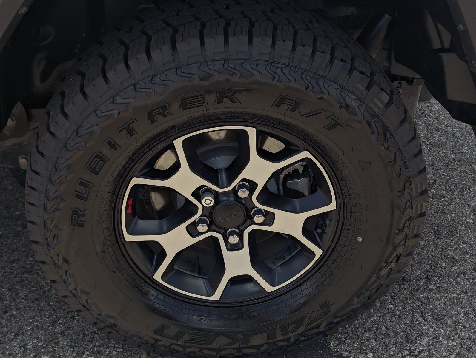 Used 2021 Jeep Wrangler Unlimited Rubicon AWD/4WD image 7