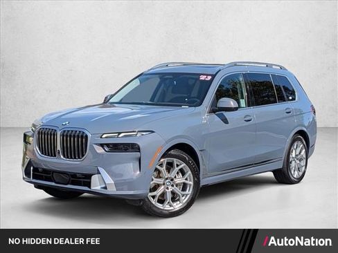 Used 2023 BMW X7 xDrive40i AWD/4WD image 1
