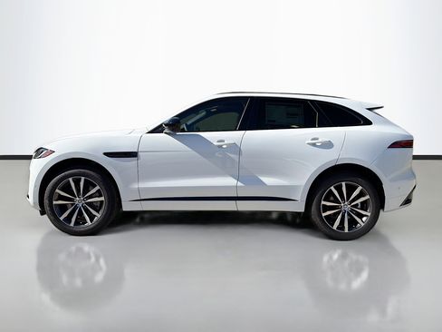 New 2026 Jaguar F-PACE R-Dynamic S image 2
