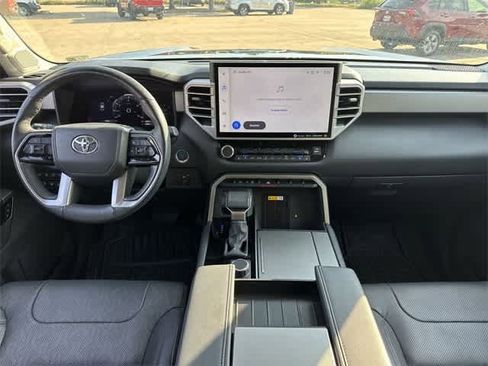 Used 2024 Toyota Sequoia Limited image 20