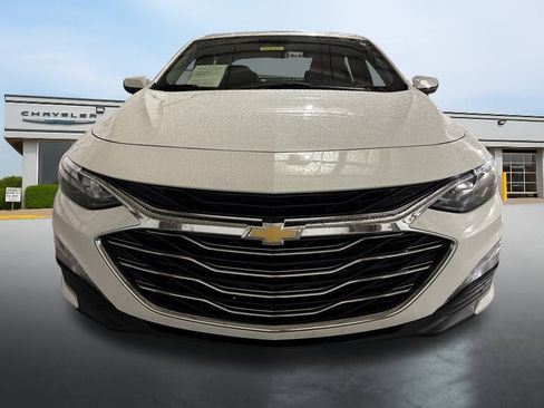 Used 2024 Chevrolet Malibu LT image 8