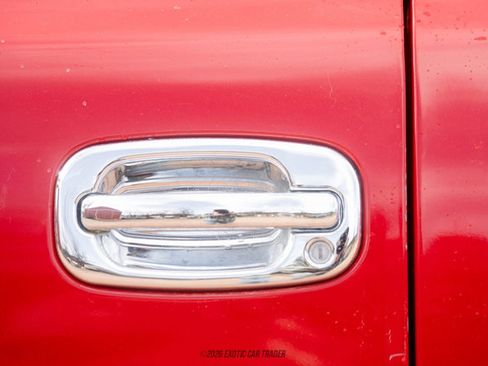 Used 2001 Chevrolet Silverado 3500 LS w/ Off-Road Skid Plate Pkg image 72