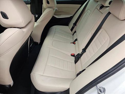 Used 2026 BMW 330i Sedan w/ Premium Package image 16