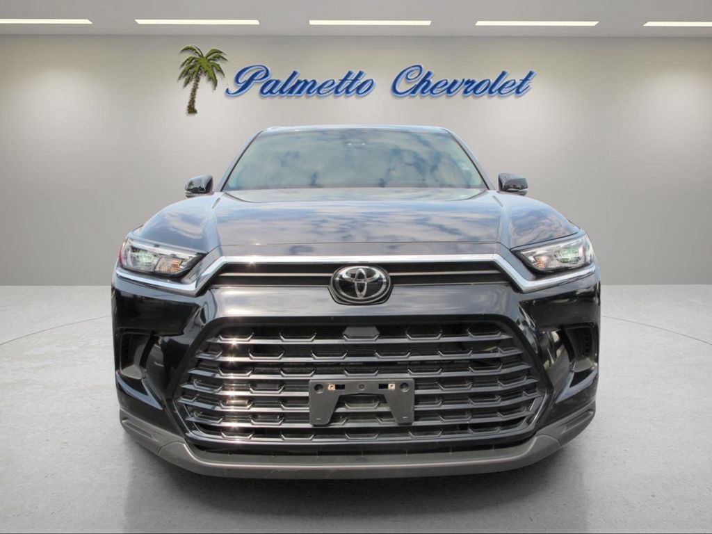 Used 2025 Toyota Grand Highlander AWD image 8