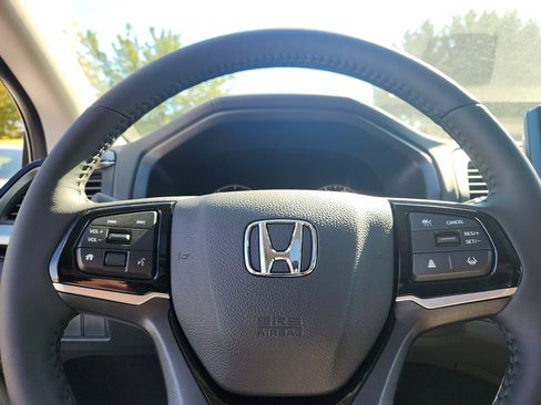 New 2026 Honda Odyssey Touring image 15