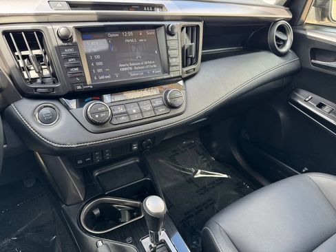 Certified 2018 Toyota RAV4 Limited w/ All Weather Liner Package AWD/4WD image 29