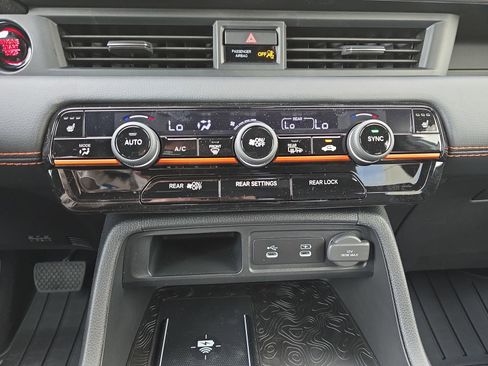 New 2026 Honda Pilot TrailSport image 25