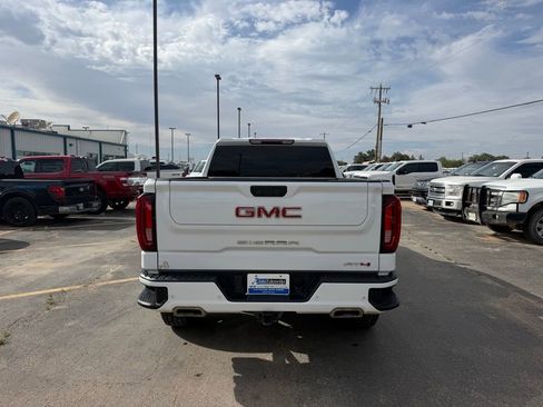Used 2024 GMC Sierra 1500 AT4 AWD/4WD image 4