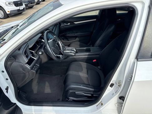 Used 2019 Honda Civic Sport image 19